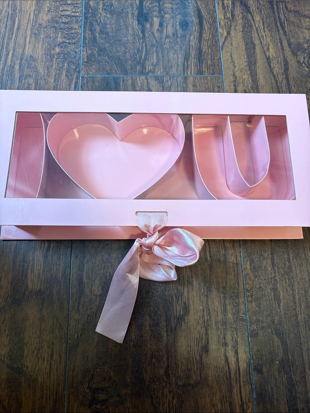 Party City Pink Heart & Letter Snack Tray Set
